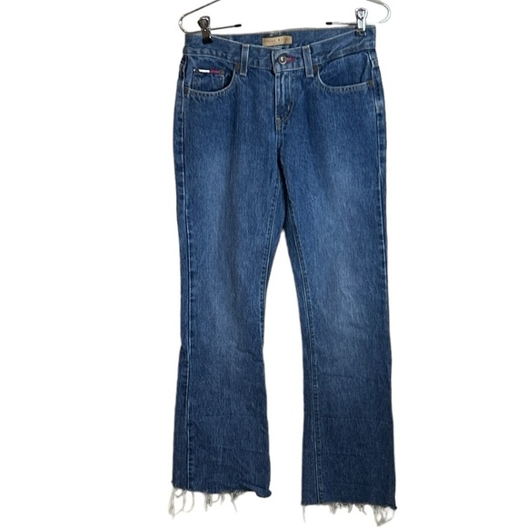 Tommy Hilfiger Vintage Bootcut Raw Hem Low Rise Jean Denim Flag Logo Size 28" - Picture 1 of 8
